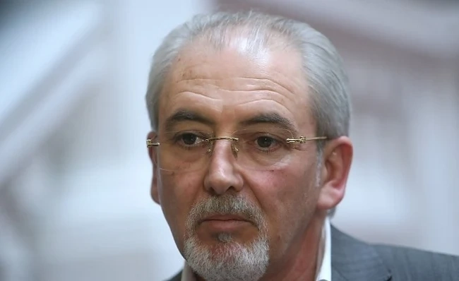 Лютви Местан разкри мотивите си да подкрепи Цачева