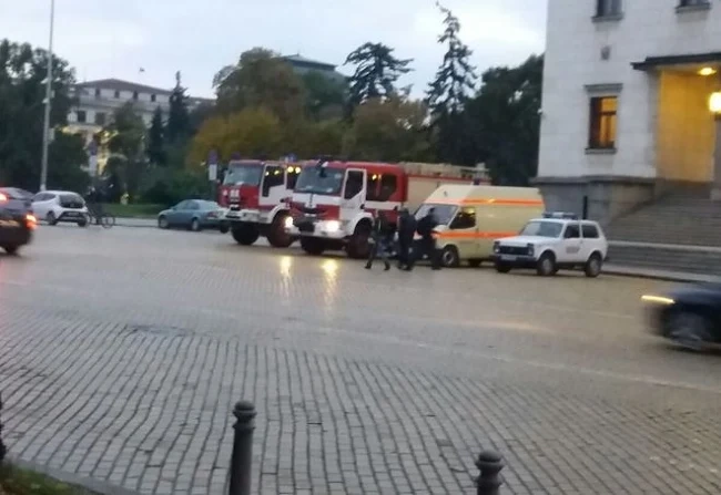 МВР извади водно оръдие за протеста 