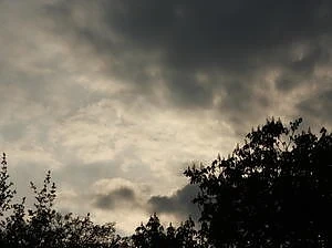 Облачно и мъгливо време днес