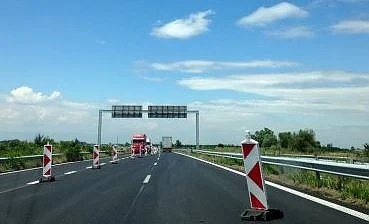 Ограничават движението по магистрала \