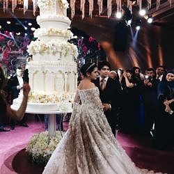 Булка в Москва с рокля за 575 000 евро