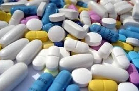 Продават опасни хапчета за полова мощ