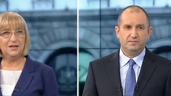 Започна дебатът между Цачева и Радев 