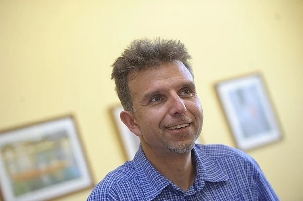 Алпинистът Боян Петров манипулира