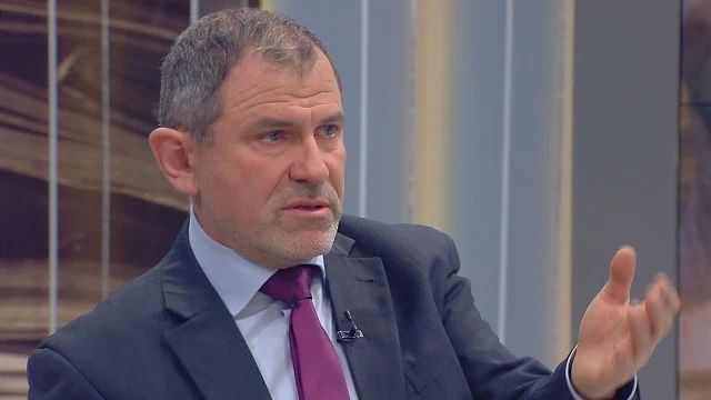 В ГЕРБ втрещени, че депутатът им Методи Андреев гласувал за Трайчо Трайков