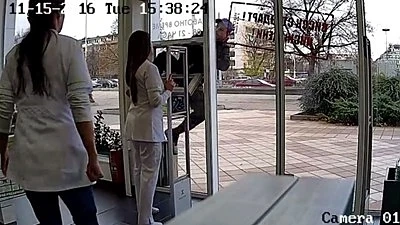 Крадец задигна от аптека няколко шампоана