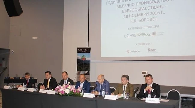 Преработвателите ще имат предимство при купуването на дървесина 