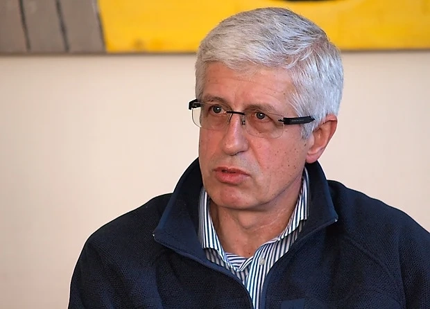 Румен Овчаров: Има инвеститор който иска да прави \