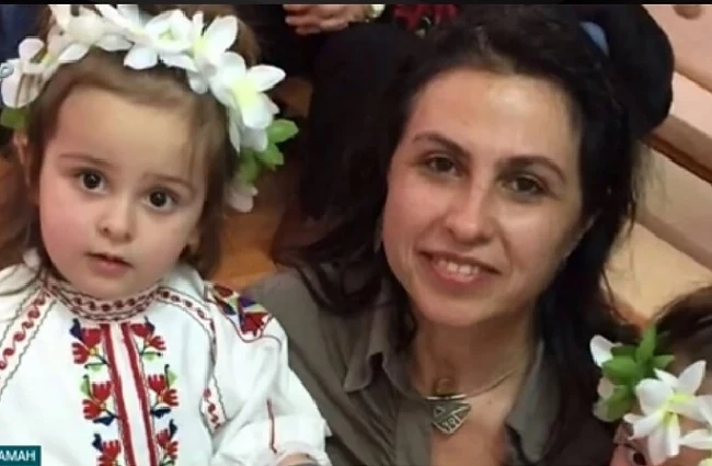 Българка разделена от децата си вече една година 