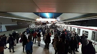 Повреда в софийското метро блокира стотици 