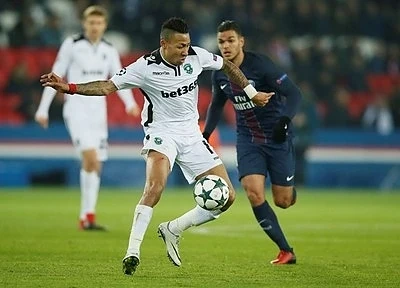 Лудогорец стигна до равенство 2:2 срещу ПСЖ   