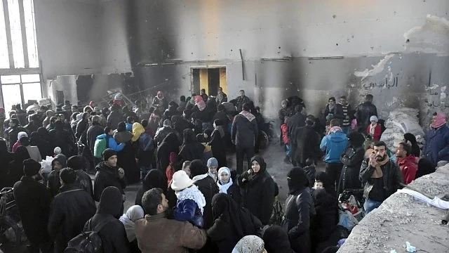 Първа голяма евакуация на цивилни в Алепо