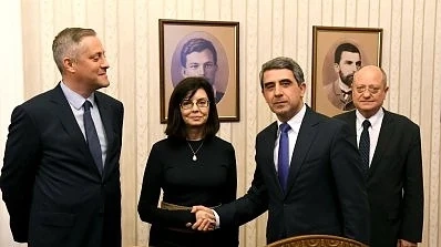 Реформаторите взеха мандата 