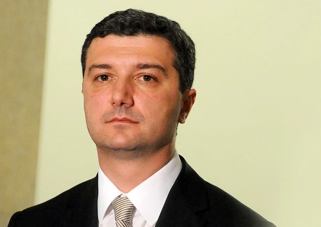 Драгомир Стойнев: Театърът с мандата на РБ трябва да приключи