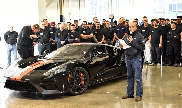 Ford GT излезе от завода 