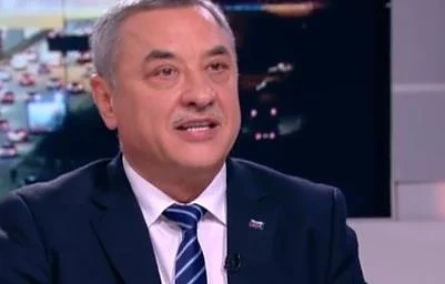 Валери Симеонов: На Борисов му се ходи на избори. Правителството се провали заради пенсиите 