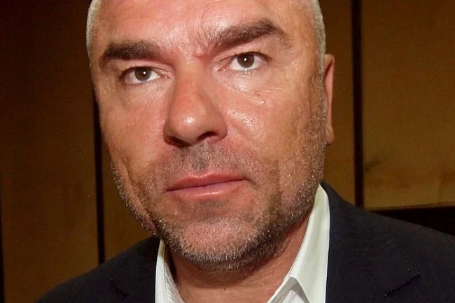 Стана ясно защо Марешки продава евтин бензин
