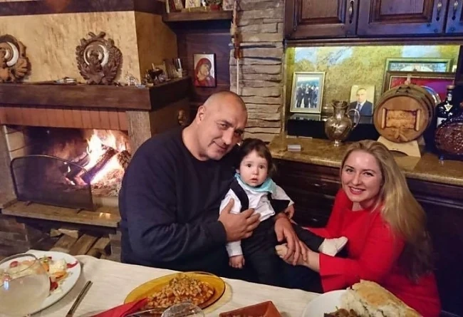 Бойко Борисов с послание към всички българи!