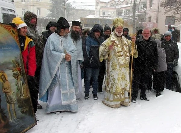 В Силистра хвърлиха кръста в пряспа, а не в Дунав (СНИМКИ)
