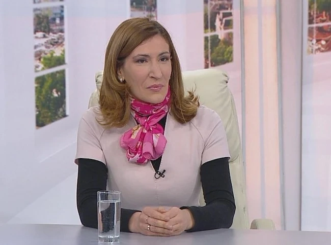 Ангелкова: Има 15% ръст на приходите от туризма