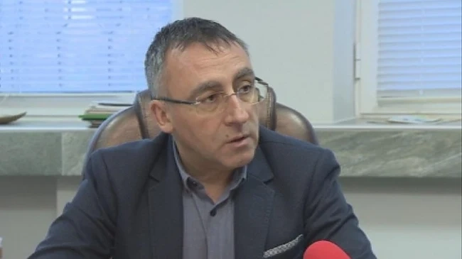 Няма да се отучва дървената ваканция