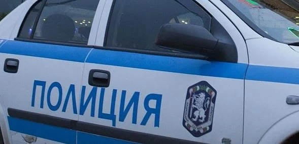 Експерти иззеха ръчна граната при проверката на ул. „Обелски път“