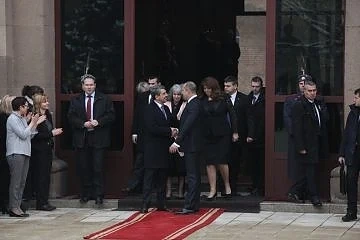 Плевнелиев напусна „Дондуков“ 2