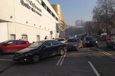 Голям хаос в столичния мол \