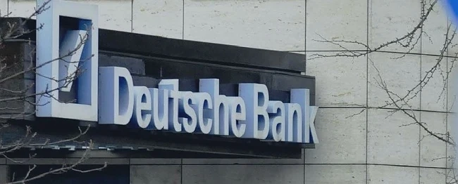 Глобиха Deutsche Bank с 630 млн. долара заради пране на пари