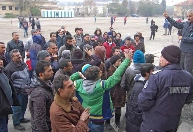 Преместиха двете афганистански момчета в Пловдив