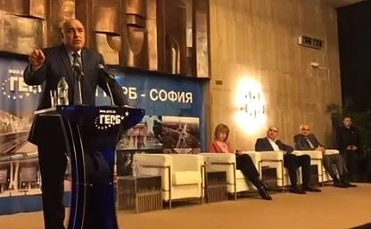 Борисов представя управленската програма на ГЕРБ. Захапа Герджиков 