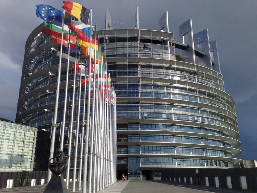 Европейският парламент одобри търговското споразумение с Канада