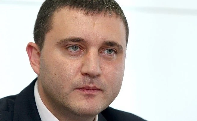 Владислав Горанов вижда коалиция с БСП в далечно бъдеще  