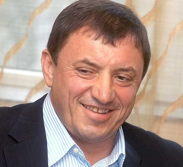 Алексей Петров знаел кой е поръчителя 