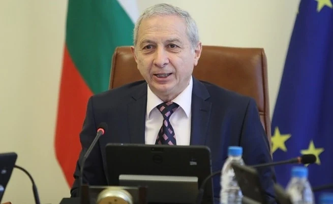 Герджиков ни връща в комунизма: Обяви Министерство на народната отбрана