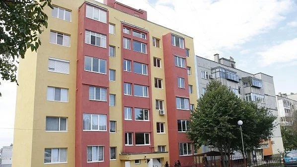 Прекратяват договорите за саниране 