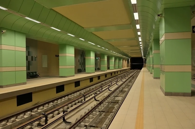 Протече метростанция \