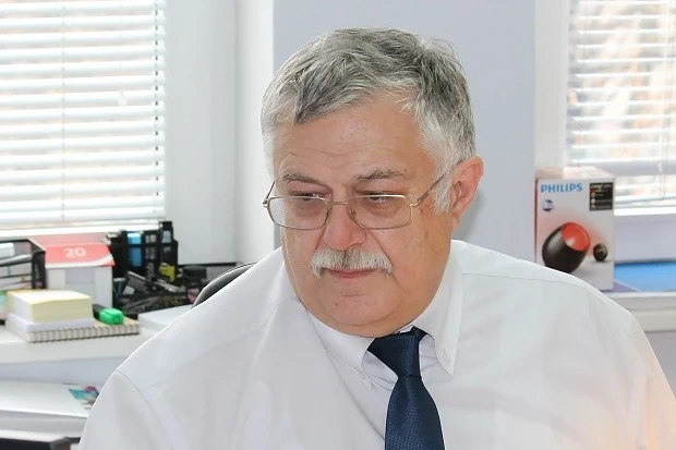 Проф. Владимир Пилософ: Не са ме уволнили, аз сам си подадох оставката  