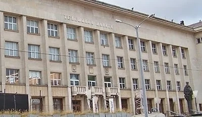 Телефонната палата в София се продава