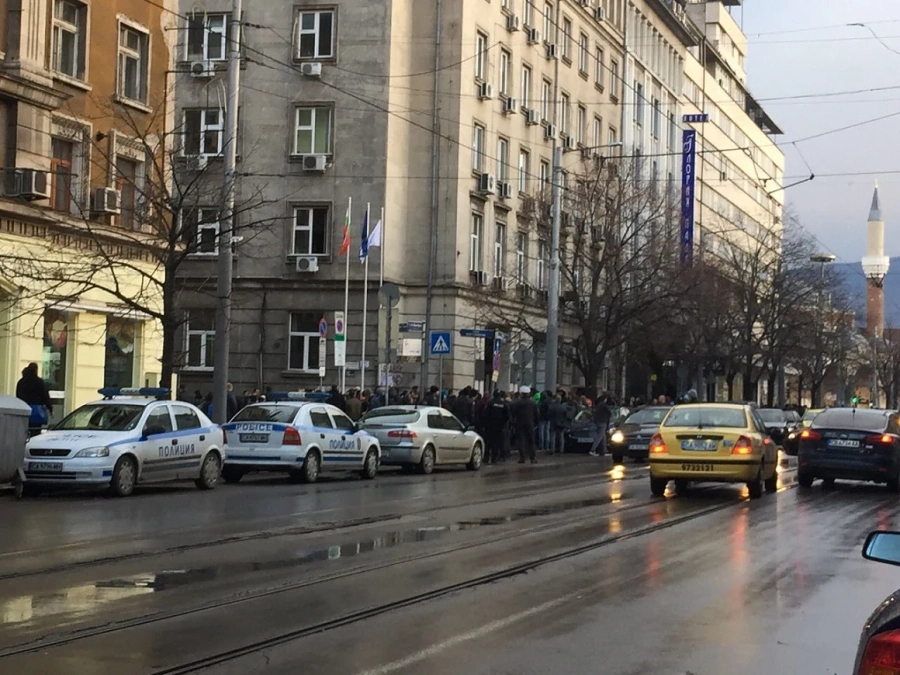 В 18.00 пред МОСВ