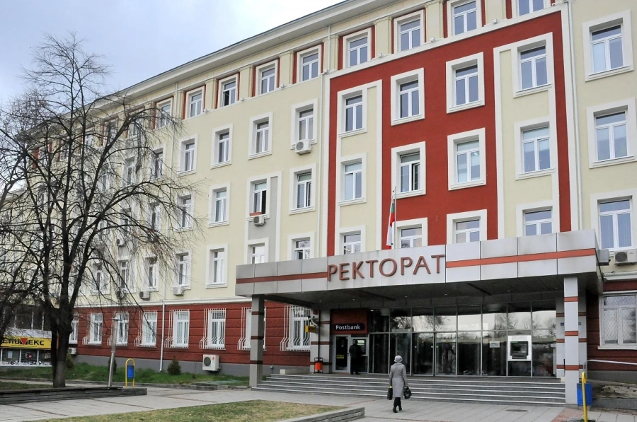 Увеличават годишните такси за студентите от Техническия университет
