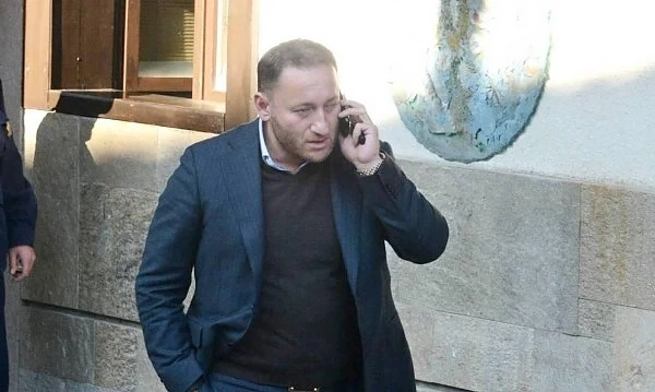 Илия Илиев: Кола, спряла на аварийни, не е кой знае какво