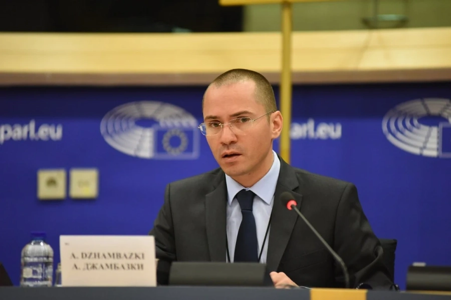 Джамбазки пита Еврокомисията за различния стандарт на храните в Европа