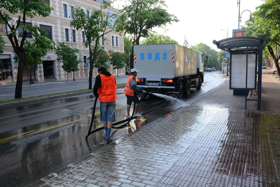 Започва пролетното почистване на улиците на София