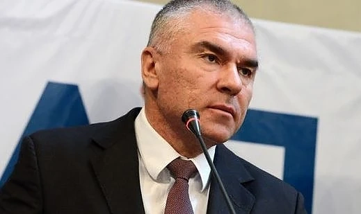 Колко, и платил ли е, ДДС и акциз търговеца на гориво и лекарства - Марешки 