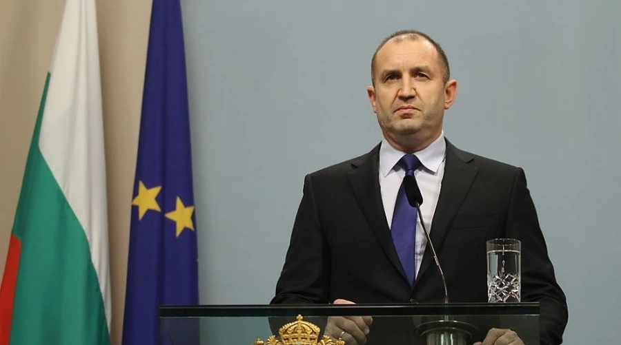 Румен Радев ще присъства на аудиенция при Папа Франциск 