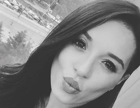 Мика Стоичкова поздрави майка си за рождения ѝ ден 