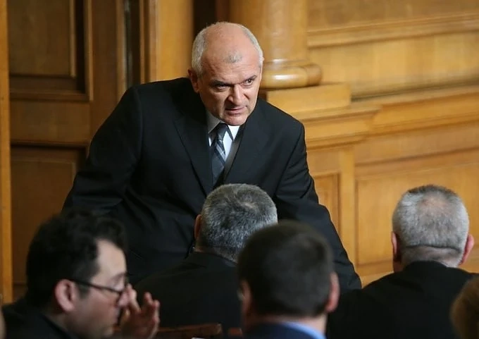 Официално Димитър Главчев е шеф на парламента 