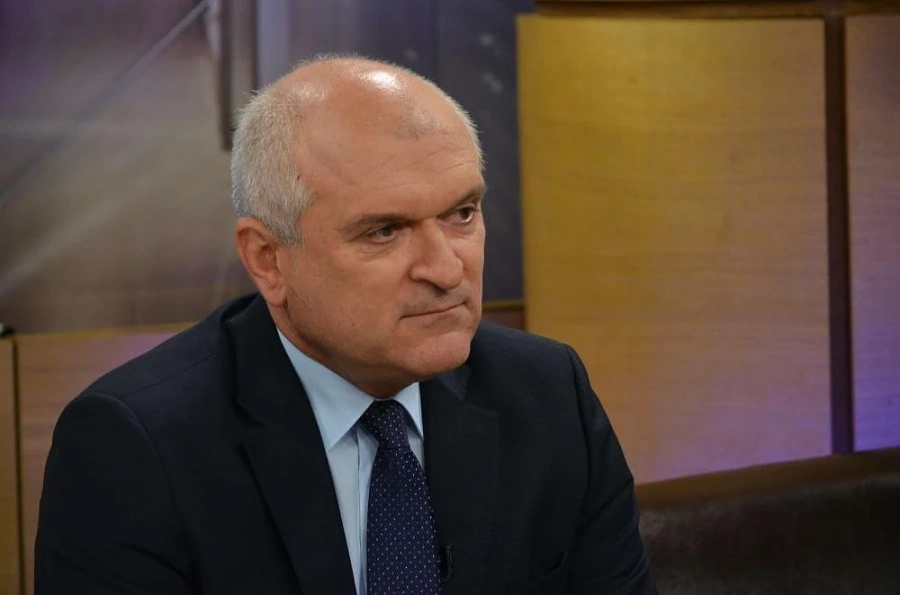 Главчев: Най-важно е да не се изложим пред българските граждани