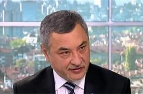 Валери Симеонов се подигра с Виктор Николаев! 